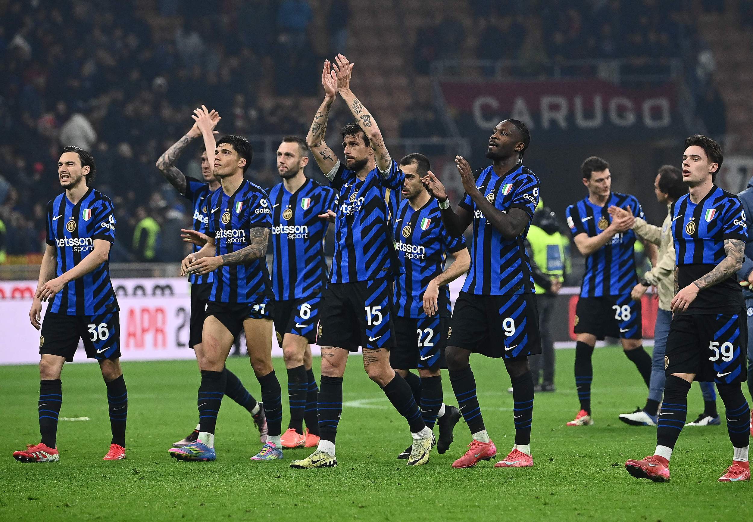 科曼：诺阿-朗和我说，那不勒斯季前28天集训他从没见过球（科曼：诺阿-朗称在那不勒斯季前28天集训中他一次都没碰到球）