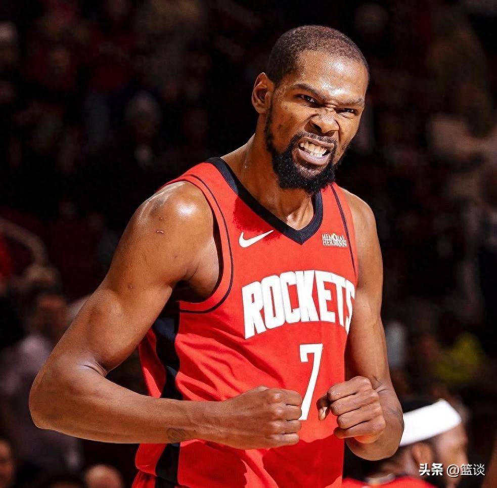 乱战高手！张宁13中7得到21分7篮板2助攻（张宁火力全开：13投7中砍下21分7篮板2助攻）