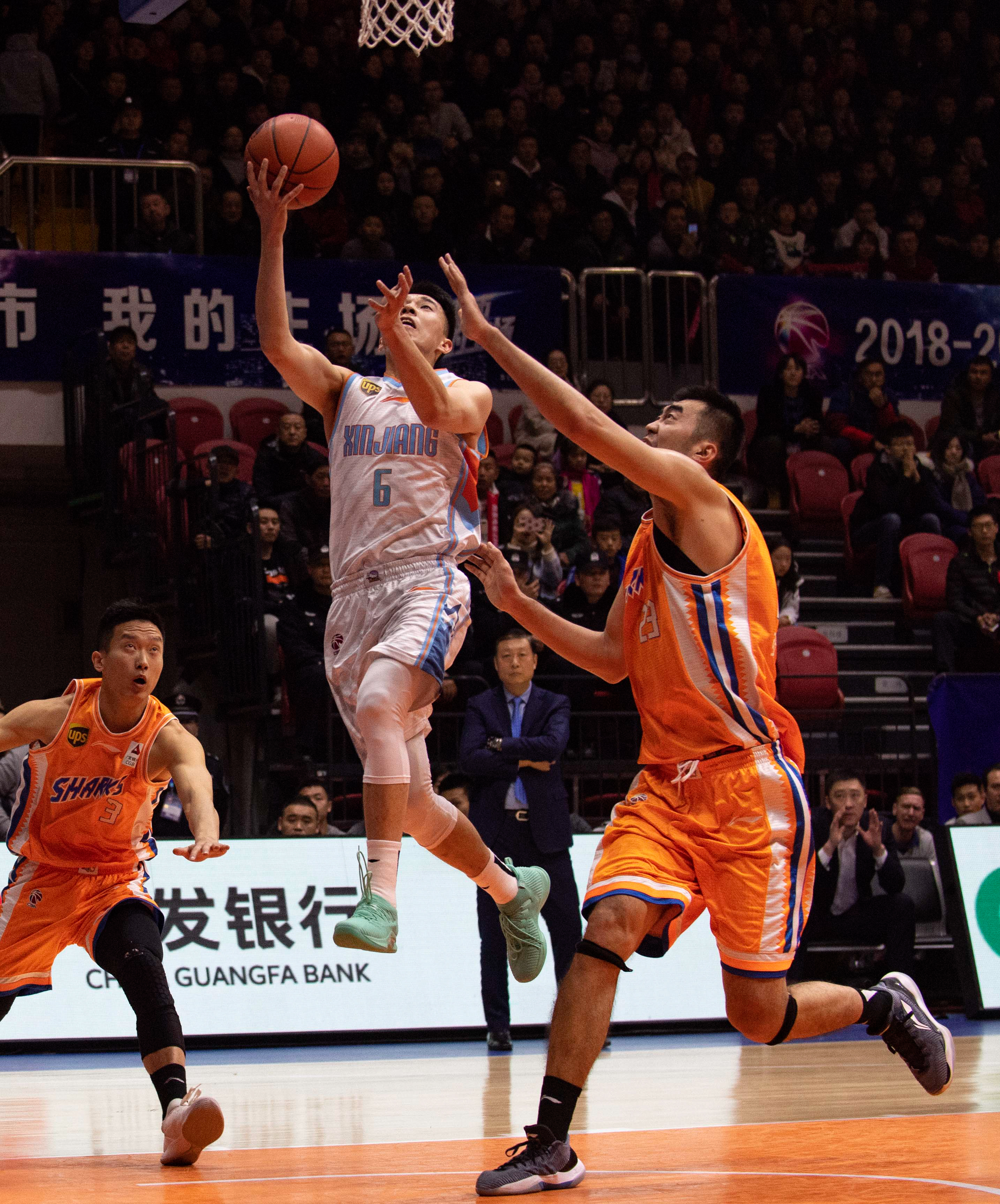 国足赢印尼是以弱胜强吗？如何看待球迷赢球庆祝被嘲讽？